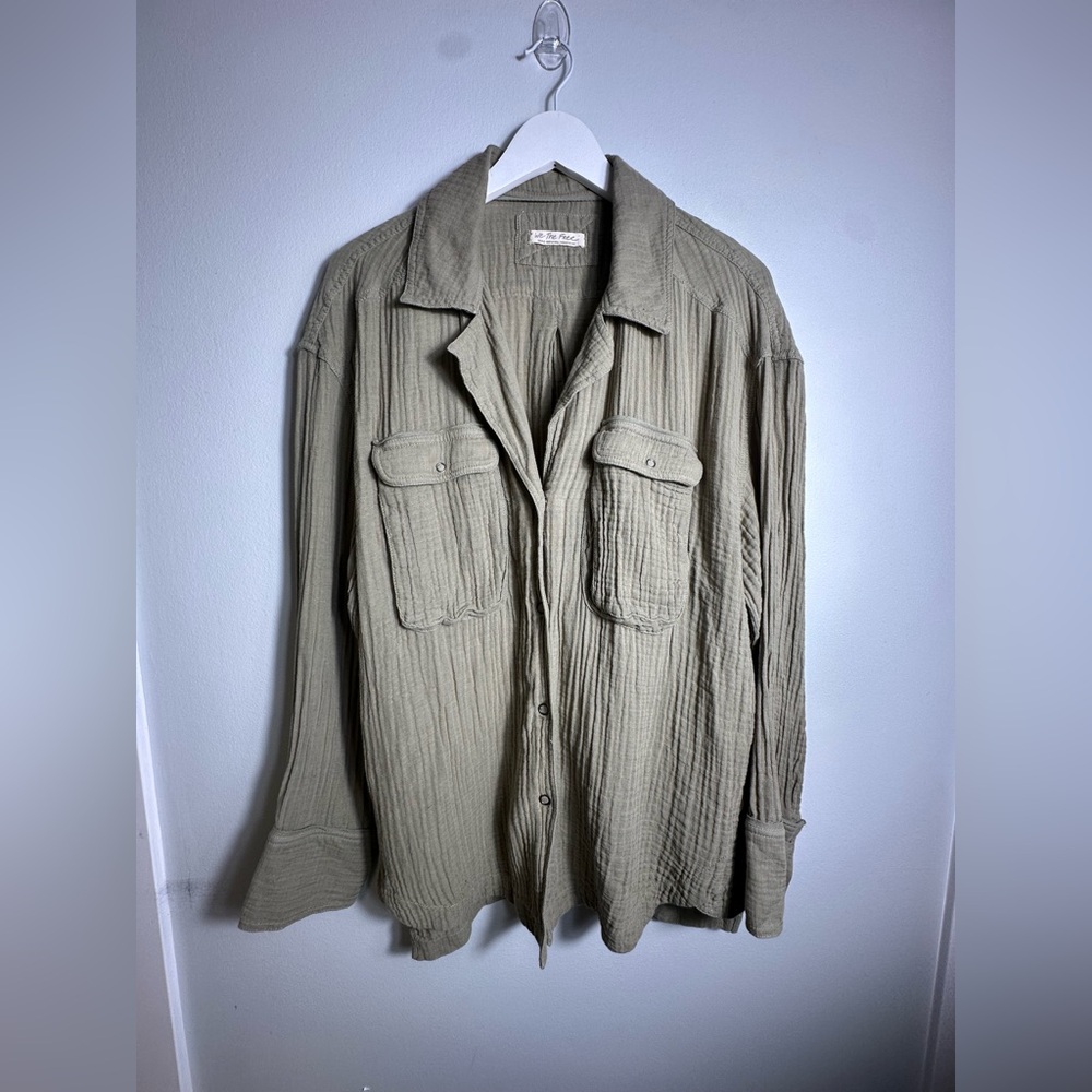 We The Free Izzy Cargo Double Cloth Buttondown in Sage Green Size Small - Picture 8 of 15